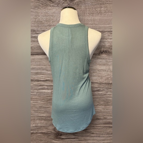 NWT Lululemon Hold Tight Tank SZ 12 Green - Picture 2 of 5